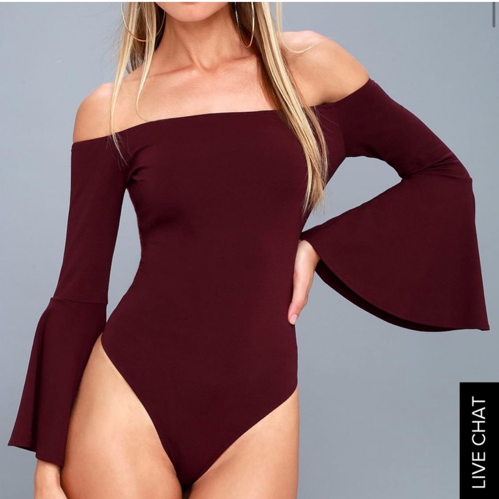 NWOT Lulu Bodysuit